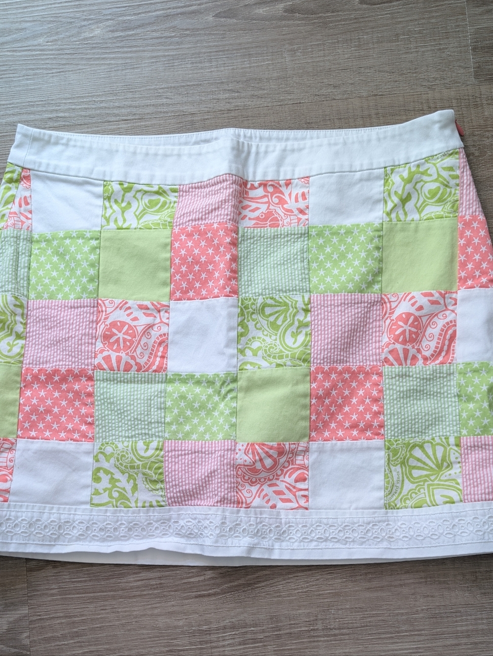 EUC Vineyard Vines Pink, Lime & White Patchwork Mini Skirt Size 10